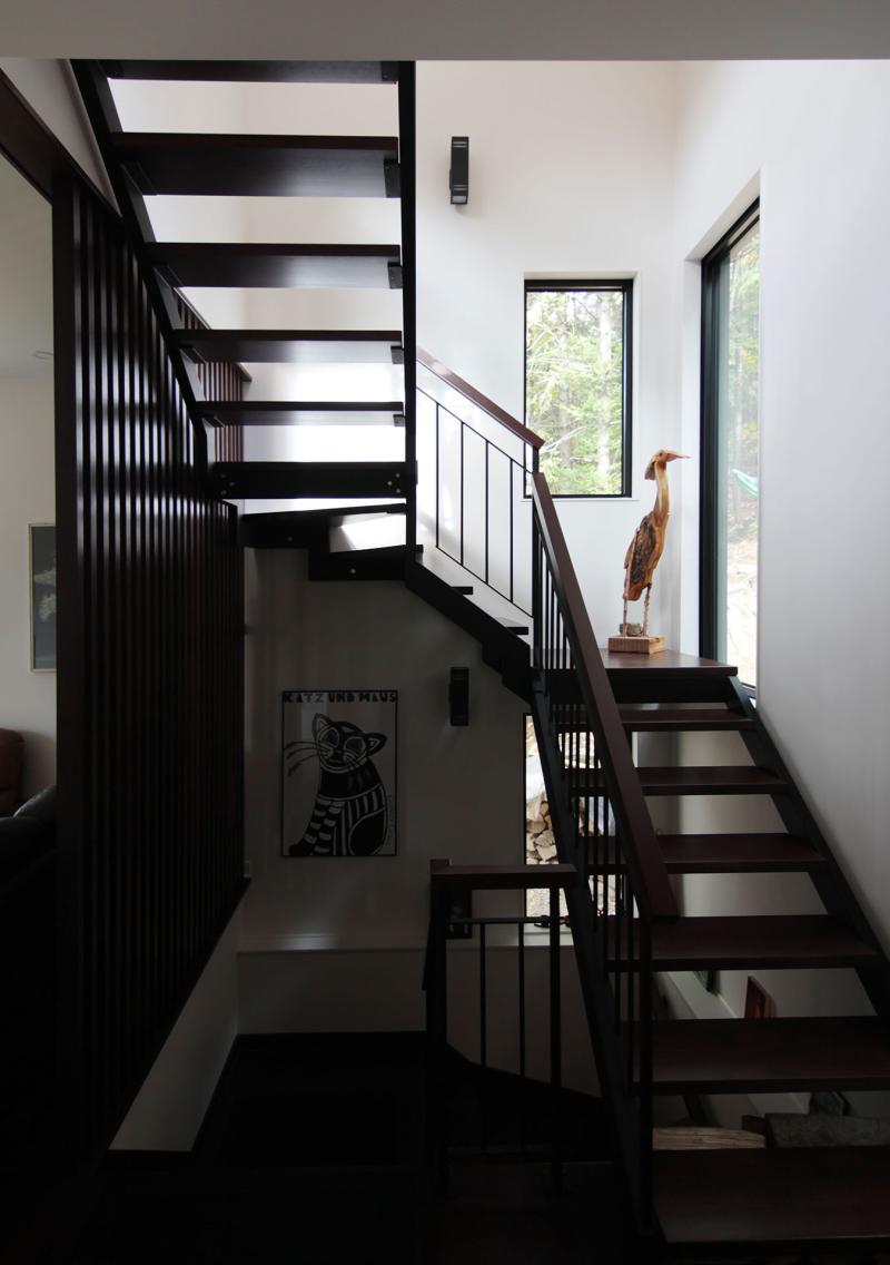 Maison Laurentides escalier vue du rdc